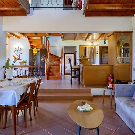 Exclusive Crete Alexia 4 Bedrooms Large Lawned Gardens Chania *